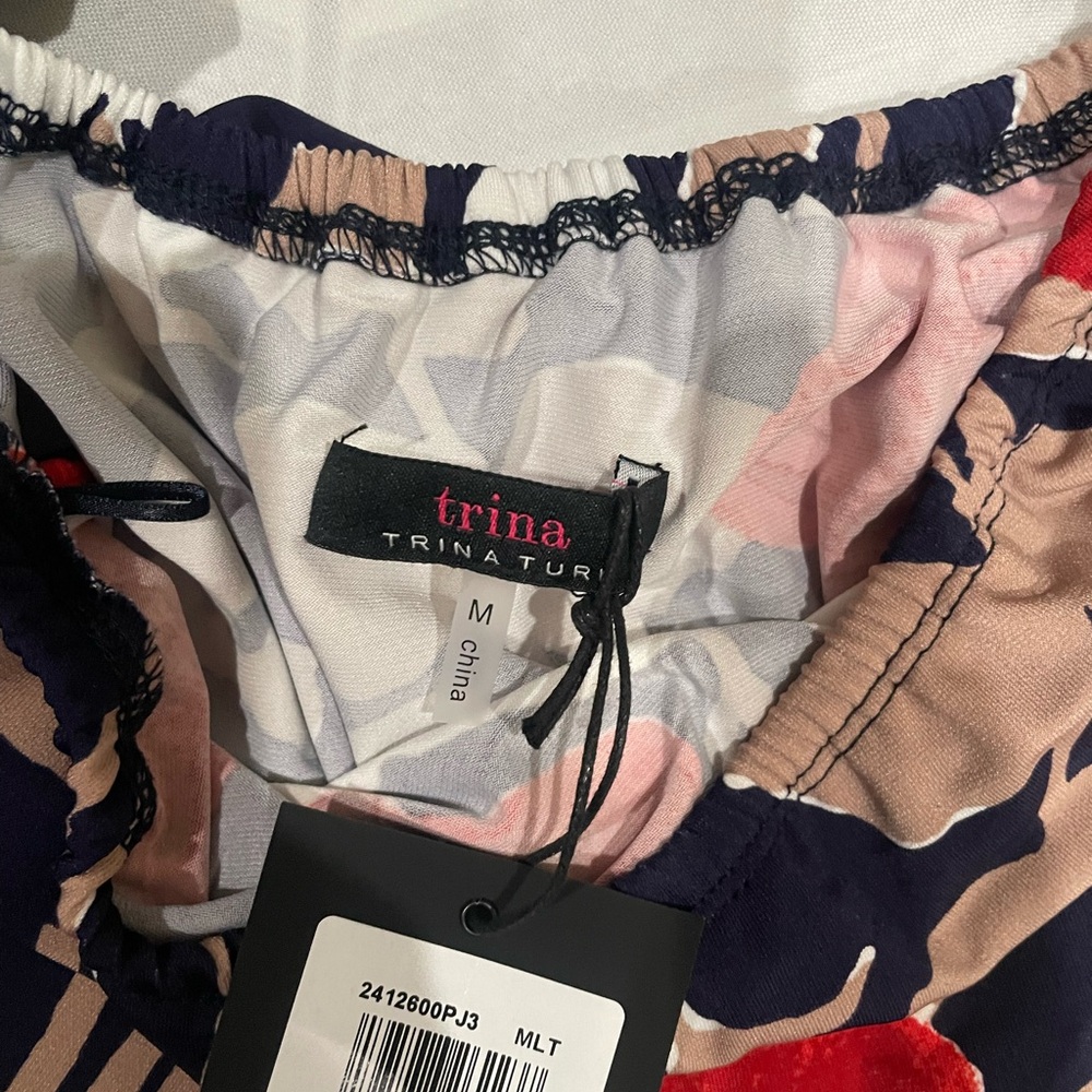 Trina Turk Black and Red Floral Jumpsuit New - Picture 7 of 11